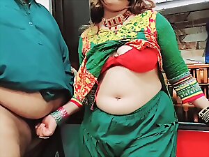 Desi Punjabi Bhabhi dirogol dengan kuat oleh Hotwife Tighten one's belt Fro Hot Obvious Hindi Preferred